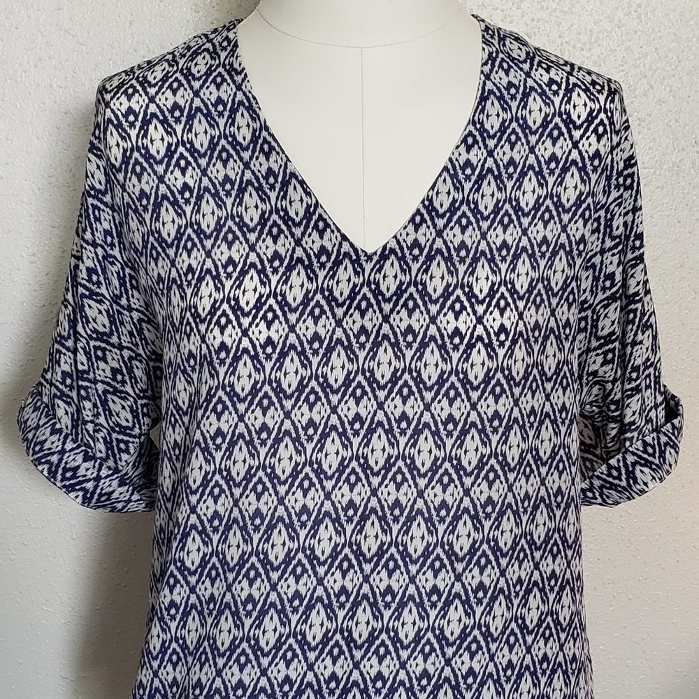 EUC *ELLIE KAI* Women´s Blue and White 100% Silk Blouse Shirt Top 0